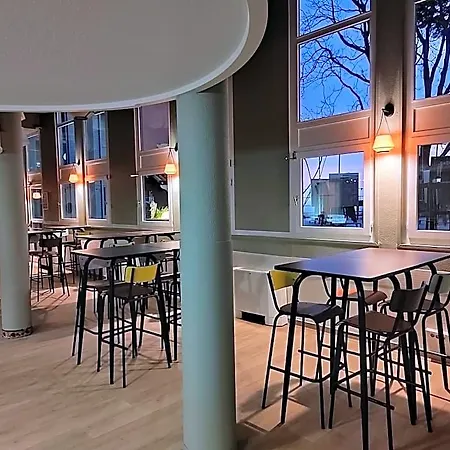 Хостел Hostel20 Centre *
